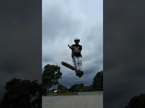 Full heel whip 😤 #scooter