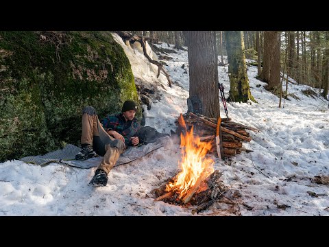 Solo Camping in the Snow - No Shelter