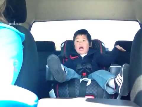 Reggie car seat dance