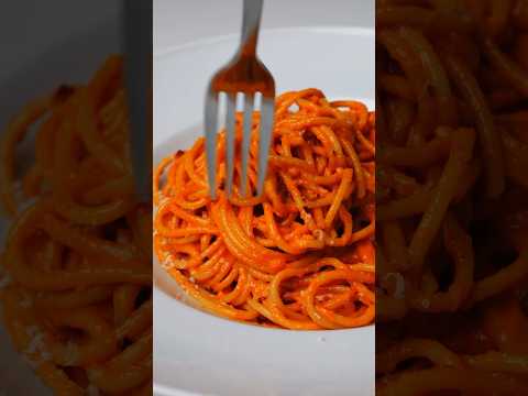 Roasted Red Bell Pepper Spaghetti