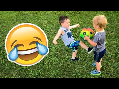 BEST FOOTBALL VINES & TIKTOKS - FAILS, SKILLS & GOALS #35