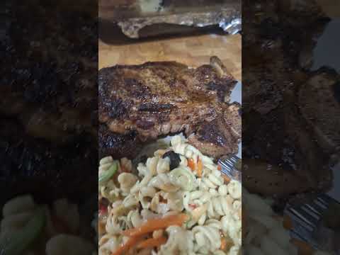 JUICY RIBEYE & T-BONE STEAKS!