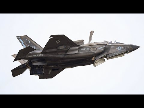 US MARINE CORP F35-B SOARS HIGH AT SAN FRANCISCO'S  FLEET WEEK -4K