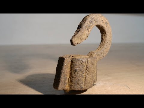 Restoration of an ancient padlock from the 18th-19th centuries until 1917