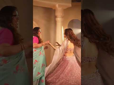 Shivangi joshi celebrates mother's  day With her mom||yeh rishta kya khelta hai #shivangijoshi