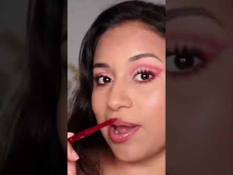 Lip gloss hack❗️My fave 💕#beautyhacks #beautytips #lips #lipliner