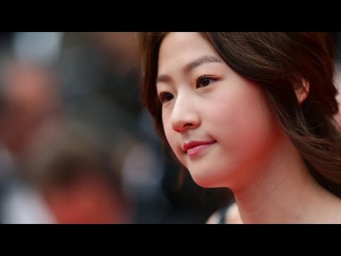 Kim Sae-ron’s Tragic Fate: from Family Struggles to School Vi*lence