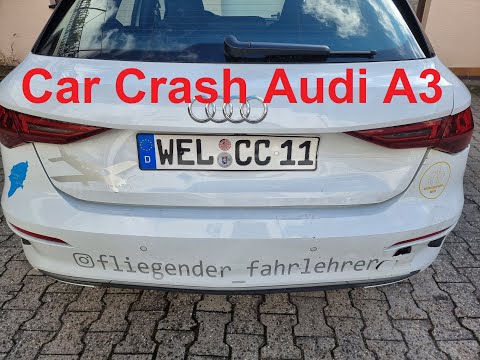 Video #5 REVERSE DRIVING WITH CAR CRASH - German Driving School Fahrschule English - Instructor Andy