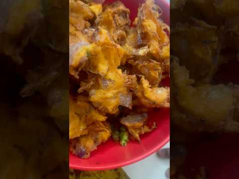 My husband special onion 🧅 pakoda