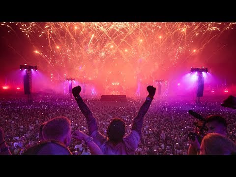 Headhunterz - Orange Heart in the Defqon.1 2019 End Show 🧡