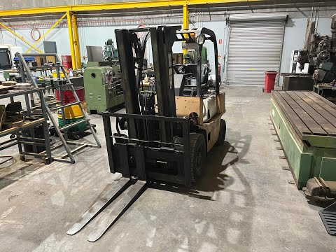 Engineering Auction - Lot 8: 1983 Yale 2.5 Tonne Forklift