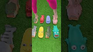 Choose a pair of slippers 🐟🐠 satisfying video #slippers #shortstrending