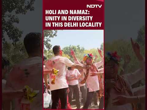 Holi And Namaz: Unity In Diversity In This Delhi Locality