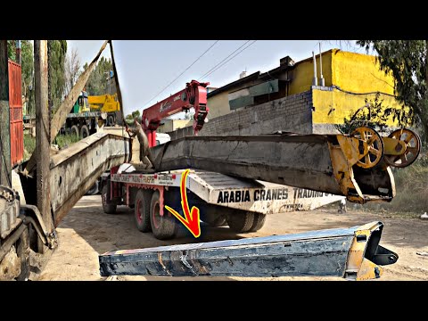 The Crane Boom Was Broken Due to Heavy Lifting Then it Was Straightened By Experts || The mechanic