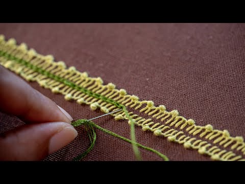 Easy and Fun Blanket Stitch Border: Perfect for Beginners