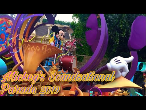 Mickey’s Soundsational Parade 2019 FULL PARADE