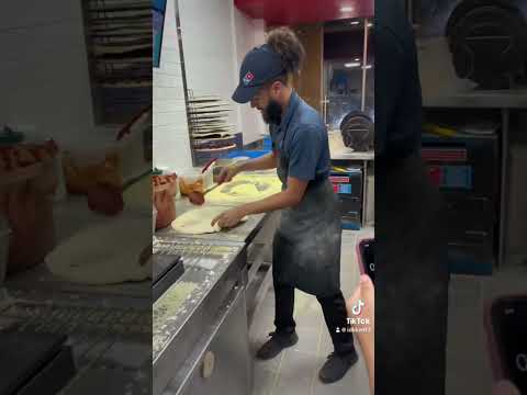 Fast pizza making