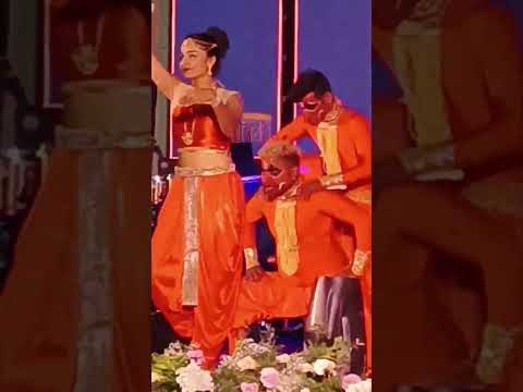 Super Dance Performance