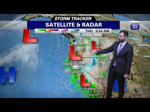 Storm Tracker Forecast: Scattered showers & possible thunderstorms Thursday