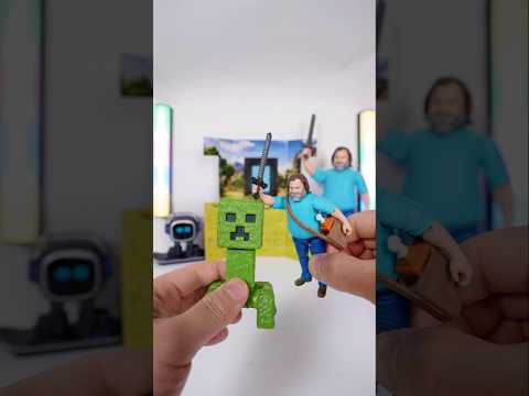 Unboxing Minecraft Movie Creeper and Steve Action Figures