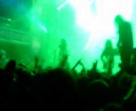 Trivium - Dying In Your Arms , Live @ Bradford