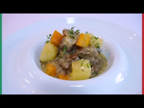 Italian Stew (My Grandma's Recipe)【Spezzatino di maiale】