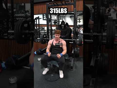 BENCHING 500 POUNDS WITH GHOSTLIFER...