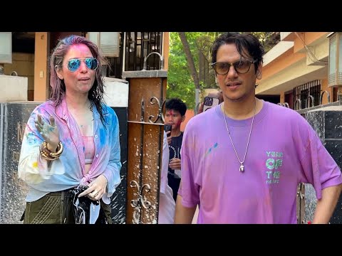 Tamannaah Bhatia And Vijay Varma Exit Video After Celebrate Holi | MS shorts