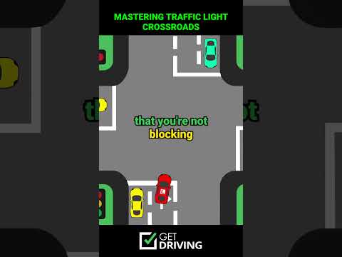 Mastering traffic light crossroads | #driving #drivingtest #drivingtips #shorts