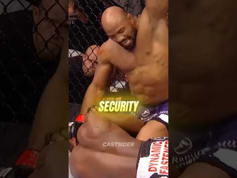 Joe Rogan Talks about Yoel Romero’s Unique Fight Style #shortsfeed #joerogan #jre