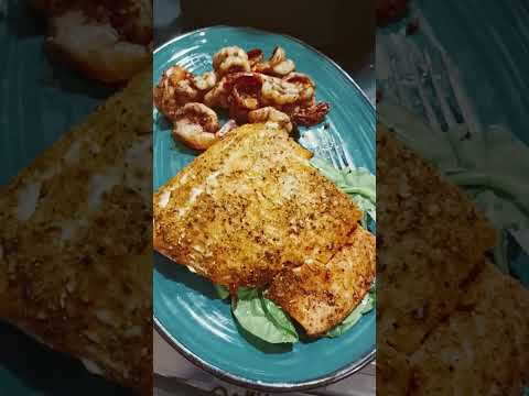 (#wondertwinzactivated) Fried Shrimp & Baked Salmon