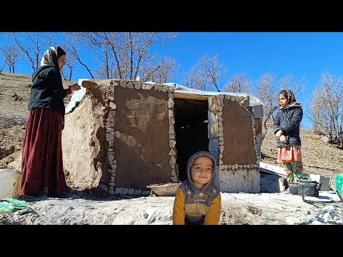 Construction of Omid:Elnaz and Farideh's mountain house on top of the mountain