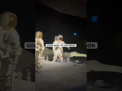 HUMANS GOING BACK TO THE  MOON #shorts #spacex #nasa #spacecenter