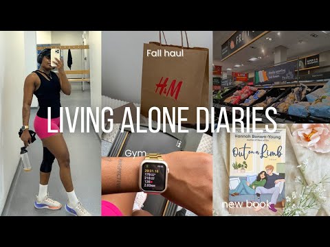 Living alone diaries| fall haul, book of the month, doing things to make my life easier and more