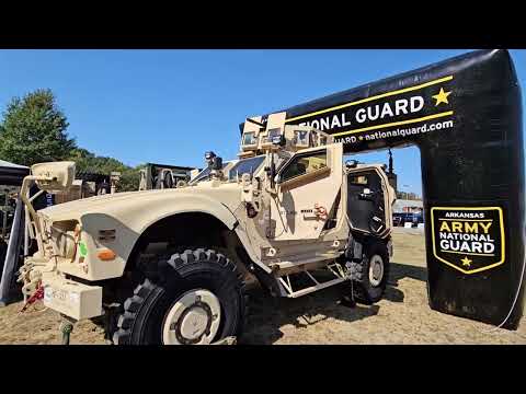 EXHIBICIÓN DE AUTOS MILITARES #usa #army