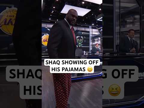 Shaq’s trying to make pajamas at work a regular thing 😂