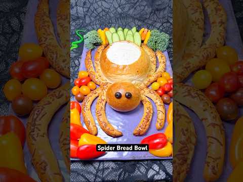 Spider Bread bowl 🕷️ #HalloweenFood  #HalloweenFoodIdeas #halloweeninspo #spiderbreadbowl