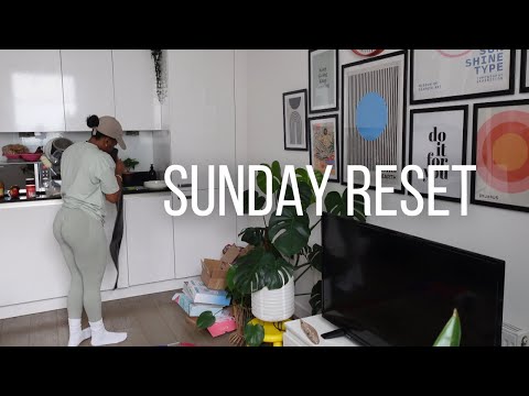 Sunday Reset |Cleaning and organising my apartment, pr unboxing, daily supplements and more