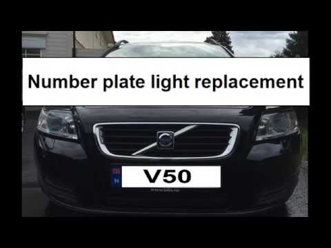 Volvo V50 2008: Number plate light bulb replacement