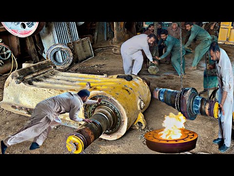 These guys using amazing skills for repair stone crusher machine, excellent teamwork for restoration