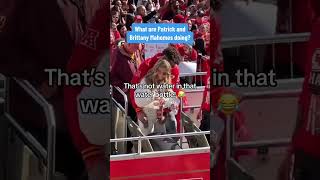 😳🏈 SHOCKING! Patrick and Brittany Mahomes at Chiefs Super Bowl Parade!