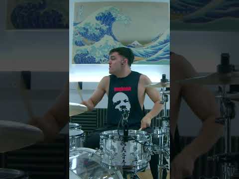 TAYLOR HAWKINS' MOST CRAZY DRUM PART!