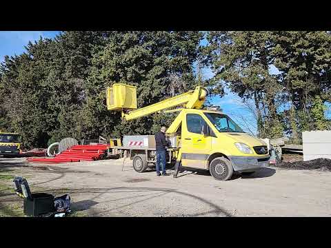 Used Truck-Mounted Boom Lift 2008 Mercedes-Benz Sprinter  | equippo.com |