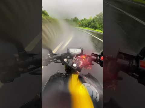 Anyone who love to ride in Rain #rtr2004v  #rtr #rainride #rain