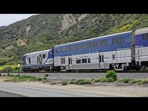 Amtrak Surfliner Northbound at Faria Beach