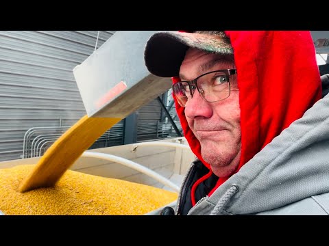 Loadin’ Corn and Shootin' the Breeze