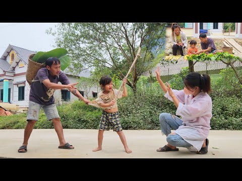 Single father, harvesting vegetables to sell, met his daughter on the street and argued with her