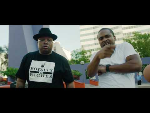 E-40 "Uh Huh" Feat. YV (Music Video)