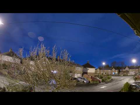 Unedited Nightlapse of my first Snowfall experience from Home in England (Gopro Hero8)