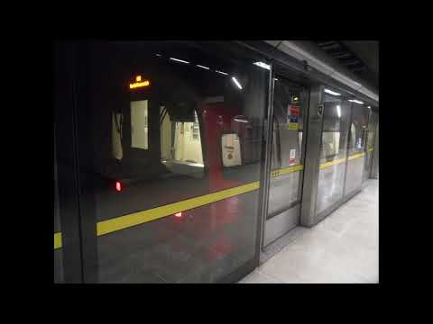 1996 Stock 96100 London Underground Jubilee Line Leaving at Canary Wharf P1 for North Greenwich